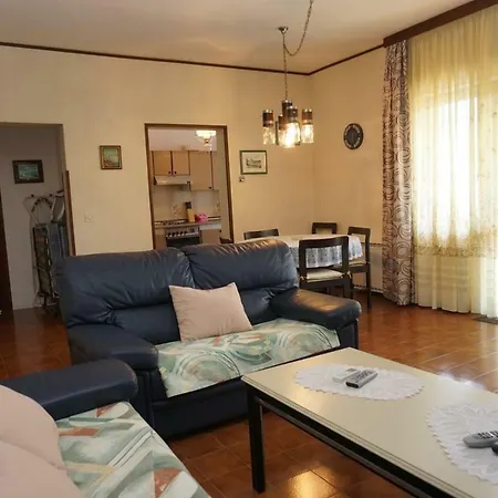 Guest house Mariella 3*