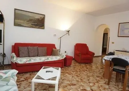 Guest house Mariella Basanija