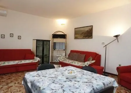 Mariella 3*